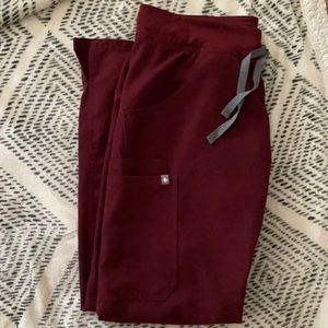 Figs kade in burgundy